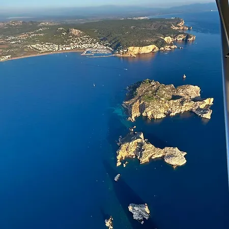 Atico Grecia Apartmán