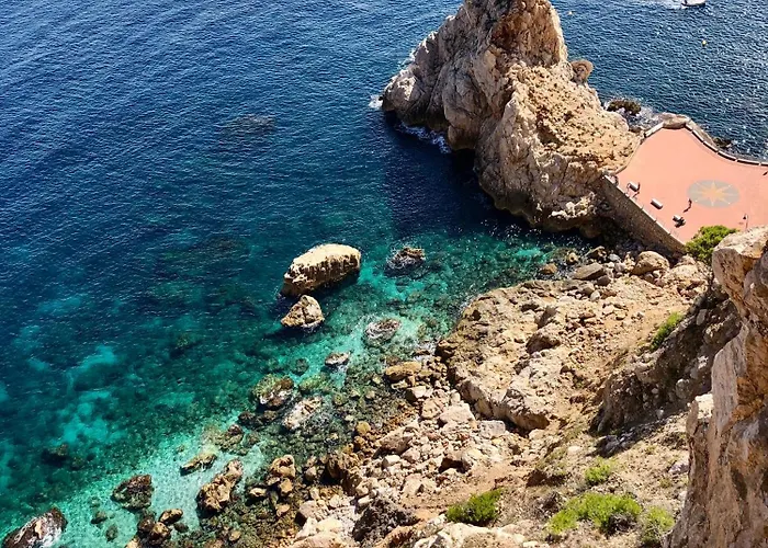 Atico Grecia Lejlighed