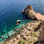 Atico Grecia Apartamento